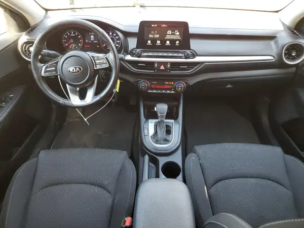 3KPF24AD4KE040279 2019 KIA FORTE - Image 8