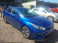 3KPF24AD4KE042310 2019 KIA FORTE