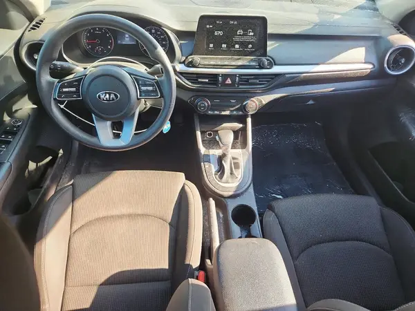 3KPF24AD4KE044395 2019 KIA FORTE - Image 8