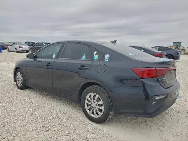3KPF24AD4KE048544 2019 KIA FORTE - Image 2