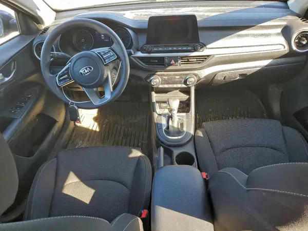3KPF24AD4KE050648 2019 KIA FORTE - Image 8