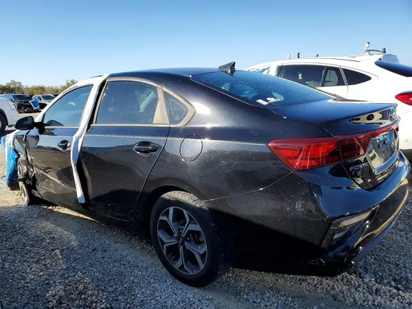 3KPF24AD4KE052285 2019 KIA FORTE - Image 2