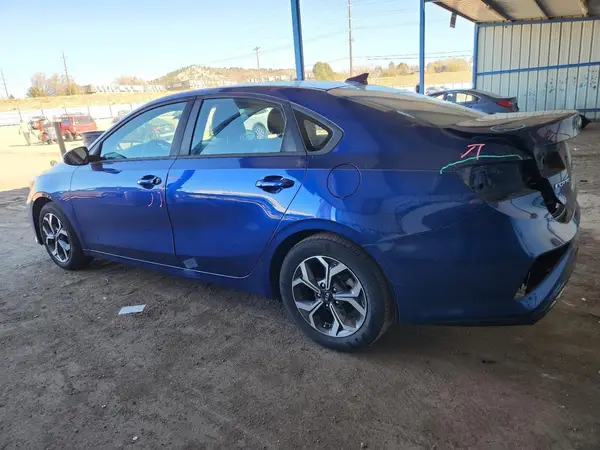 3KPF24AD4KE059222 2019 KIA FORTE - Image 2