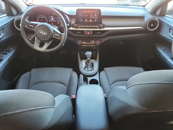 3KPF24AD4KE059222 2019 KIA FORTE - Image 8