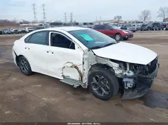 3KPF24AD4KE059463 2019 KIA FORTE
