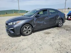 3KPF24AD4KE060404 2019 KIA FORTE