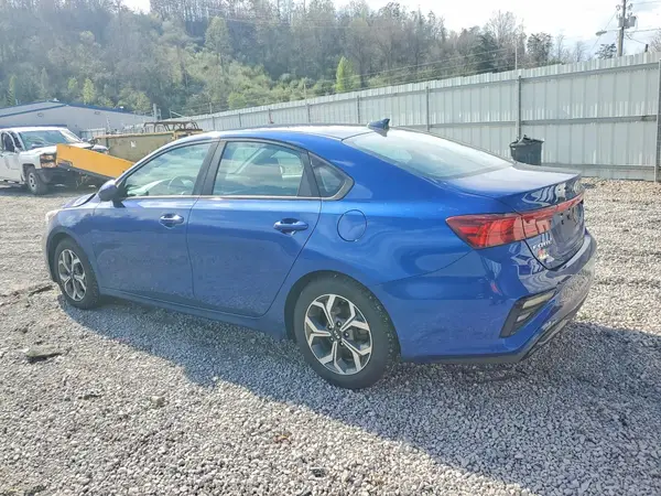 3KPF24AD4KE061746 2019 KIA FORTE - Image 2