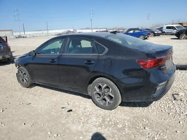 3KPF24AD4KE064968 2019 KIA FORTE - Image 2