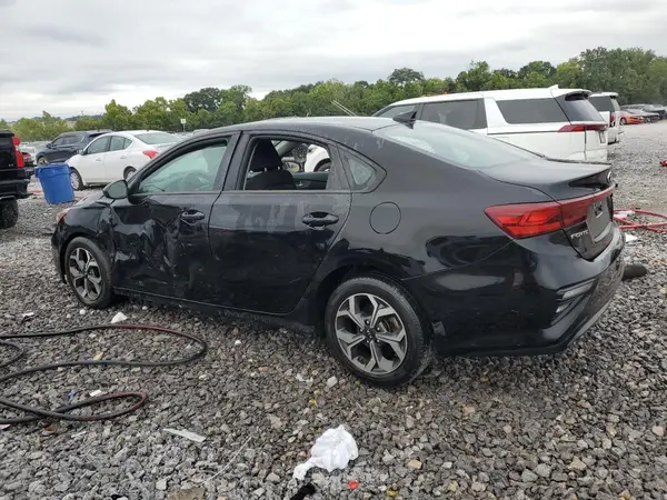 3KPF24AD4KE065585 2019 KIA FORTE - Image 2