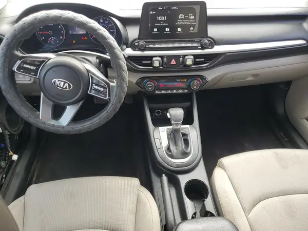 3KPF24AD4KE066302 2019 KIA FORTE - Image 8