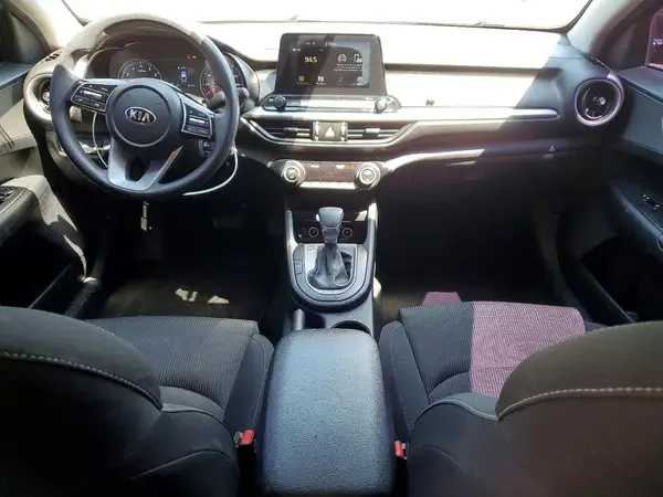 3KPF24AD4KE069474 2019 KIA FORTE - Image 8
