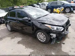 3KPF24AD4KE075503 2019 KIA FORTE
