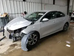 3KPF24AD4KE080863 2019 KIA FORTE
