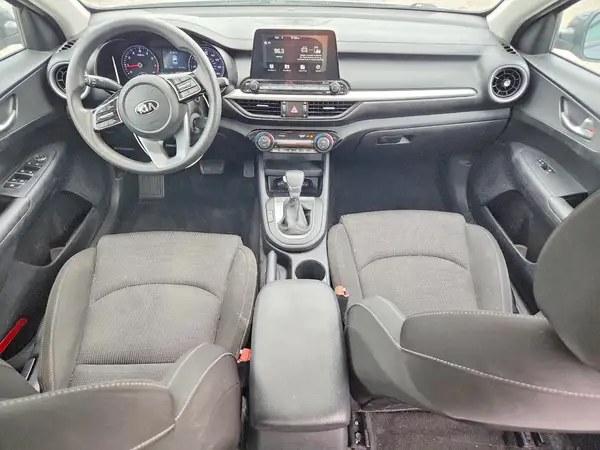 3KPF24AD4KE081494 2019 KIA FORTE - Image 8