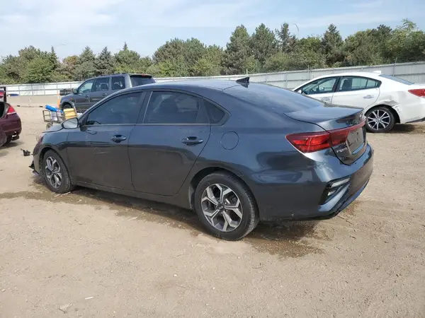 3KPF24AD4KE082774 2019 KIA FORTE - Image 2
