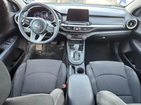 3KPF24AD4KE083231 2019 KIA FORTE - Image 8
