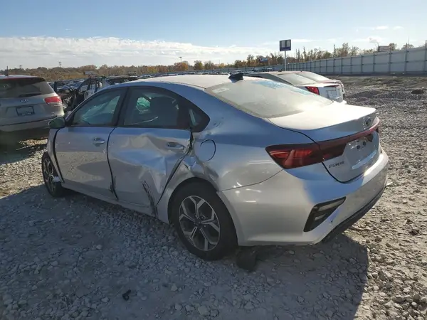 3KPF24AD4KE086081 2019 KIA FORTE - Image 2