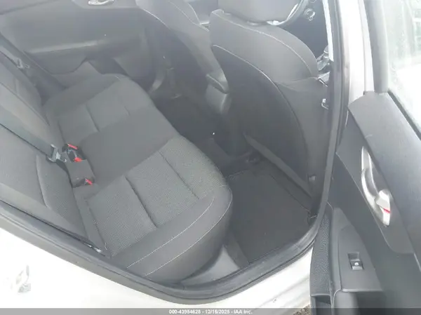 3KPF24AD4KE087120 2019 KIA FORTE - Image 8
