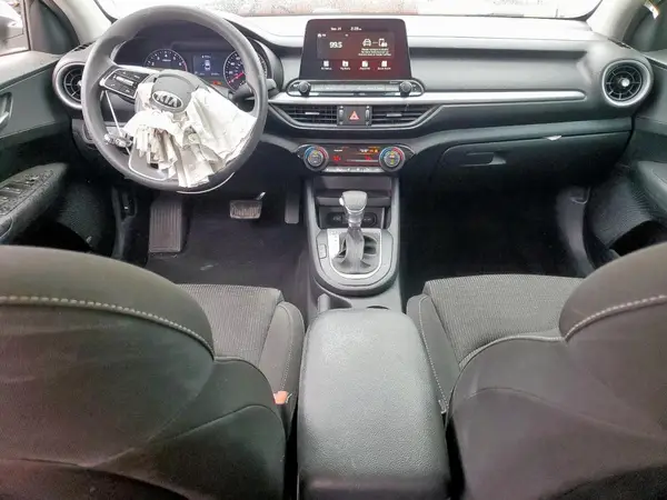3KPF24AD4KE091460 2019 KIA FORTE - Image 8