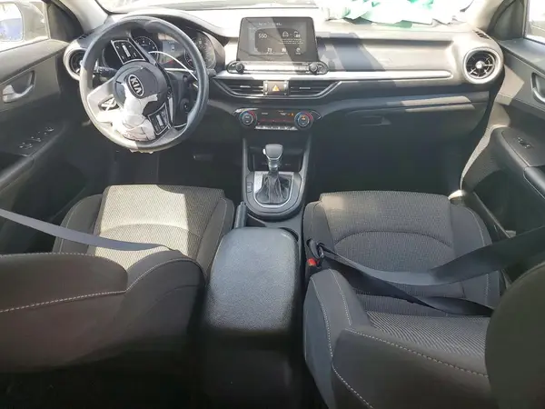 3KPF24AD4KE095038 2019 KIA FORTE - Image 8