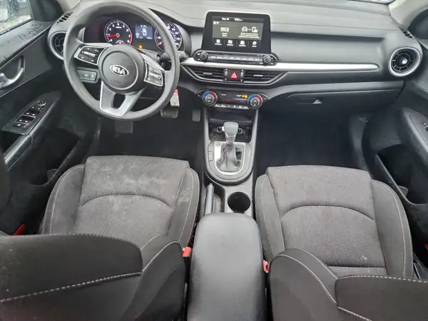 3KPF24AD4KE095332 2019 KIA FORTE - Image 8