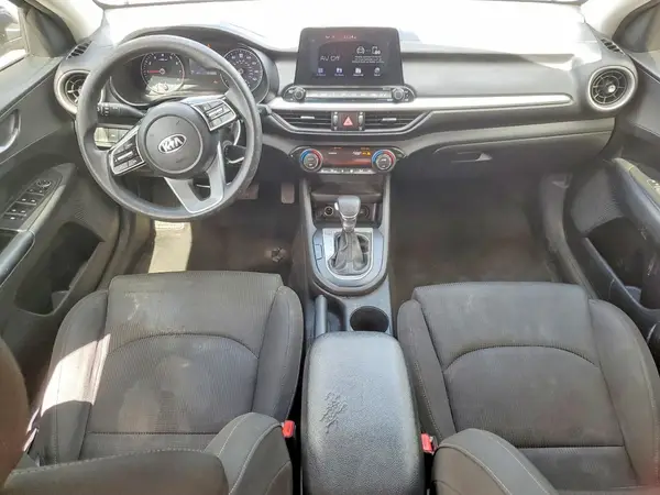 3KPF24AD4KE096643 2019 KIA FORTE - Image 8