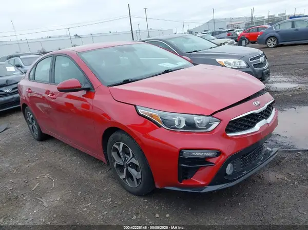 3KPF24AD4KE098554 2019 KIA FORTE - Image 1