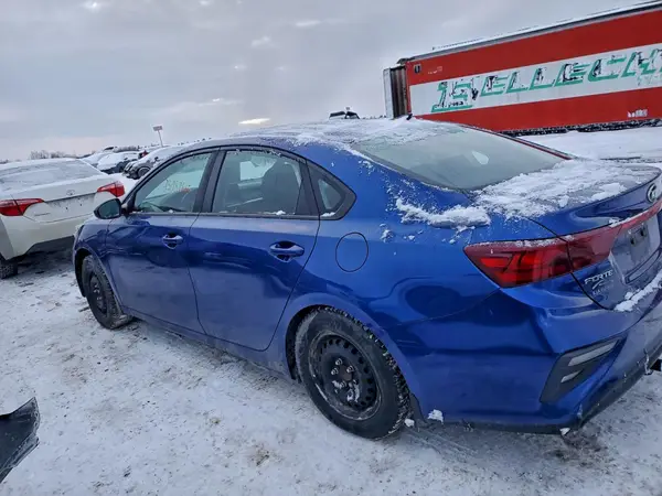 3KPF24AD4KE102330 2019 KIA FORTE - Image 2