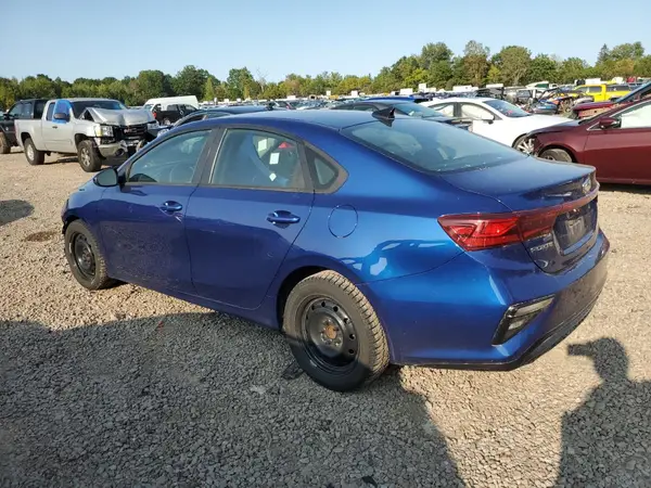 3KPF24AD4KE104353 2019 KIA FORTE - Image 2