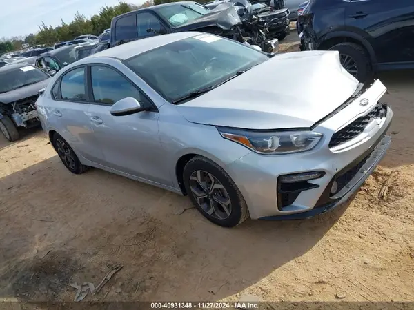 3KPF24AD4KE104711 2019 KIA FORTE - Image 1