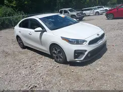 3KPF24AD4KE107947 2019 KIA FORTE