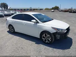 3KPF24AD4KE109231 2019 KIA FORTE
