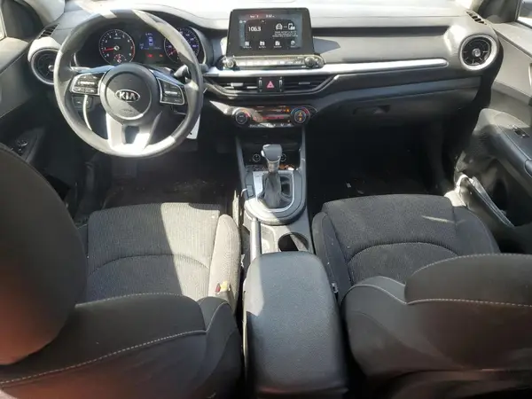 3KPF24AD4KE109603 2019 KIA FORTE - Image 8