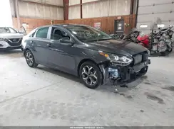 3KPF24AD4KE111867 2019 KIA FORTE