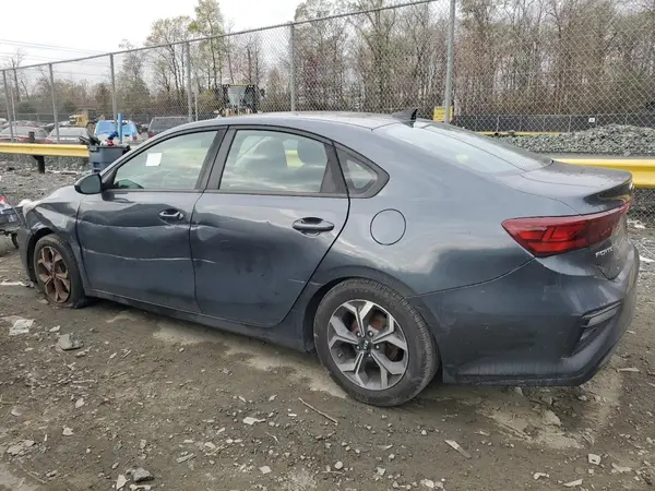 3KPF24AD4KE112243 2019 KIA FORTE - Image 2