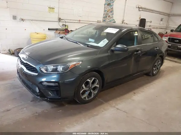 3KPF24AD4KE113344 2019 KIA FORTE - Image 2