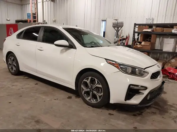 3KPF24AD4KE115000 2019 KIA FORTE - Image 1