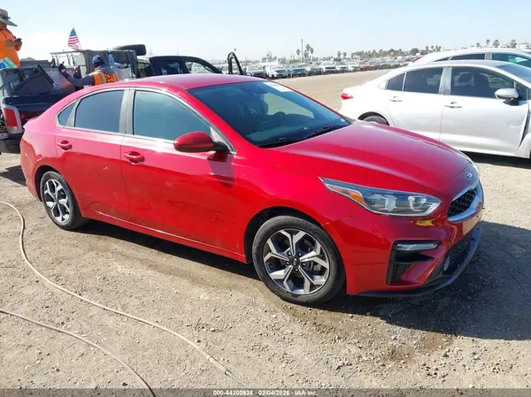 3KPF24AD4KE115675 2019 KIA FORTE