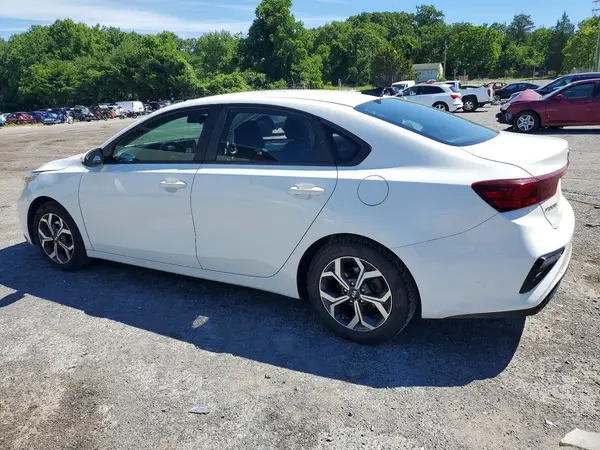 3KPF24AD4KE117281 2019 KIA FORTE - Image 2