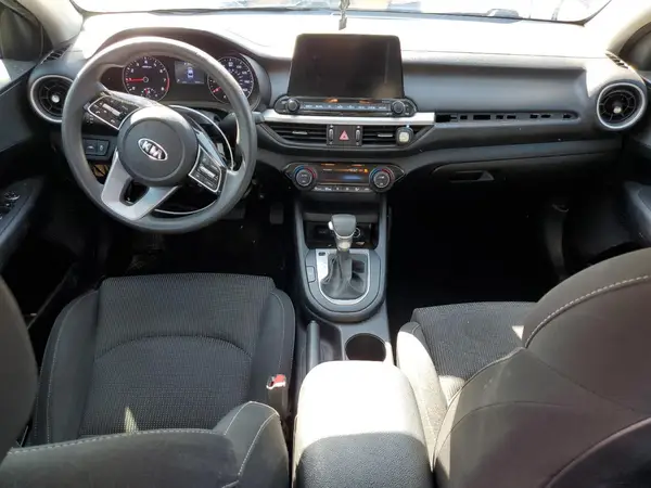 3KPF24AD4KE117636 2019 KIA FORTE - Image 8