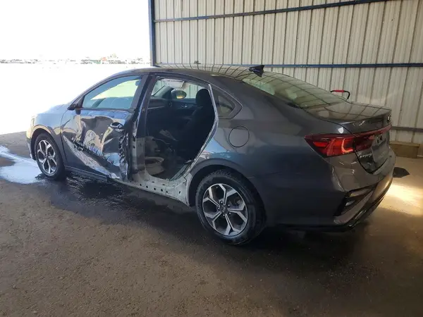 3KPF24AD4KE119631 2019 KIA FORTE - Image 2