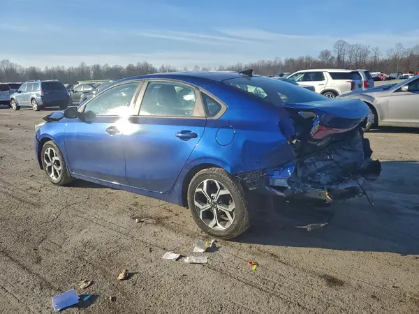 3KPF24AD4KE123520 2019 KIA FORTE - Image 2