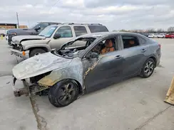 3KPF24AD4KE126675 2019 KIA FORTE