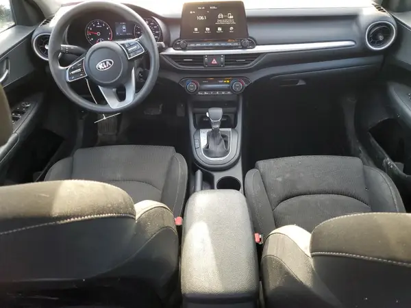 3KPF24AD4KE132041 2019 KIA FORTE - Image 8