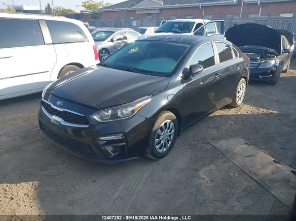 3KPF24AD4KE134212 2019 KIA FORTE - Image 2