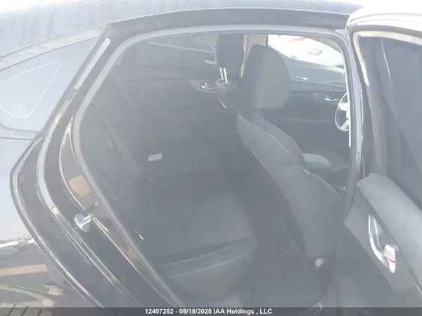 3KPF24AD4KE134212 2019 KIA FORTE - Image 8