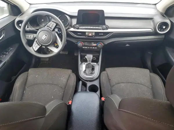 3KPF24AD4KE137482 2019 KIA FORTE - Image 8