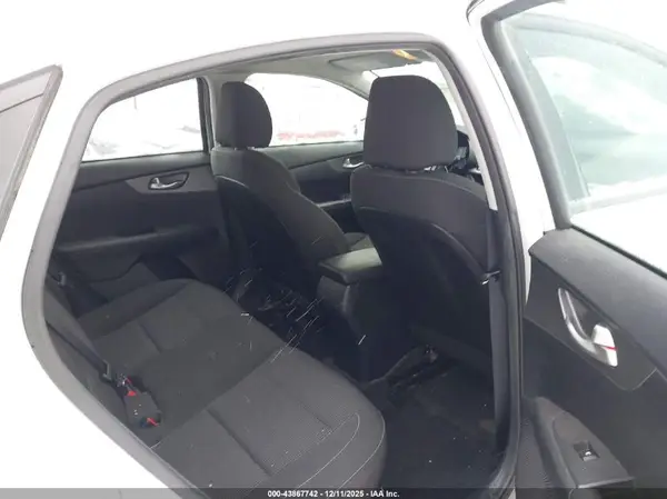 3KPF24AD4LE145289 2020 KIA FORTE - Image 8