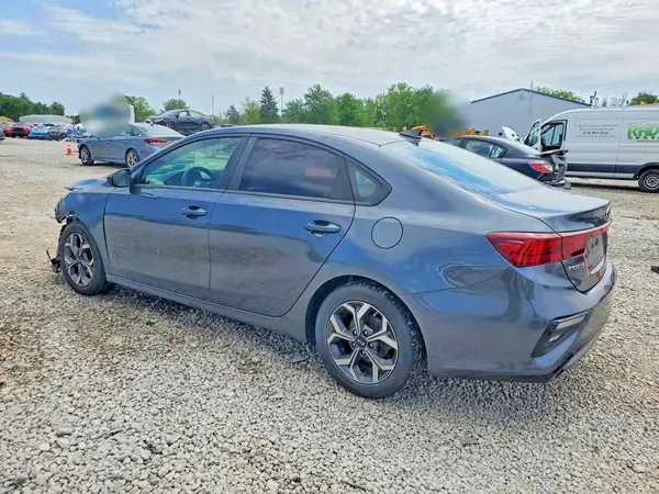 3KPF24AD4LE147821 2020 KIA FORTE - Image 2