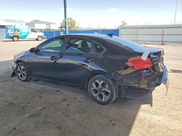 3KPF24AD4LE150119 2020 KIA FORTE - Image 2